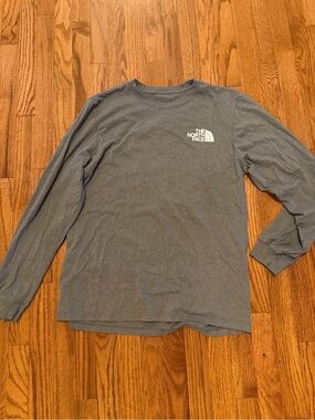 The North Face Men's Long Sleeve Tee in Heather Blue-Gray